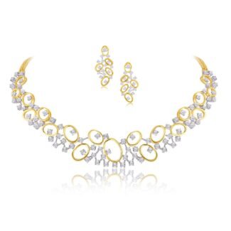 Precious Brilliance Necklace Set