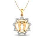 Kamal Paduka diamond pendant